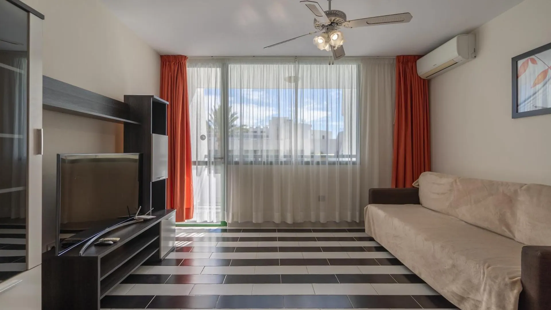 ***** Aparthotel Optimist Tenerife Playa de las Americas  Spain