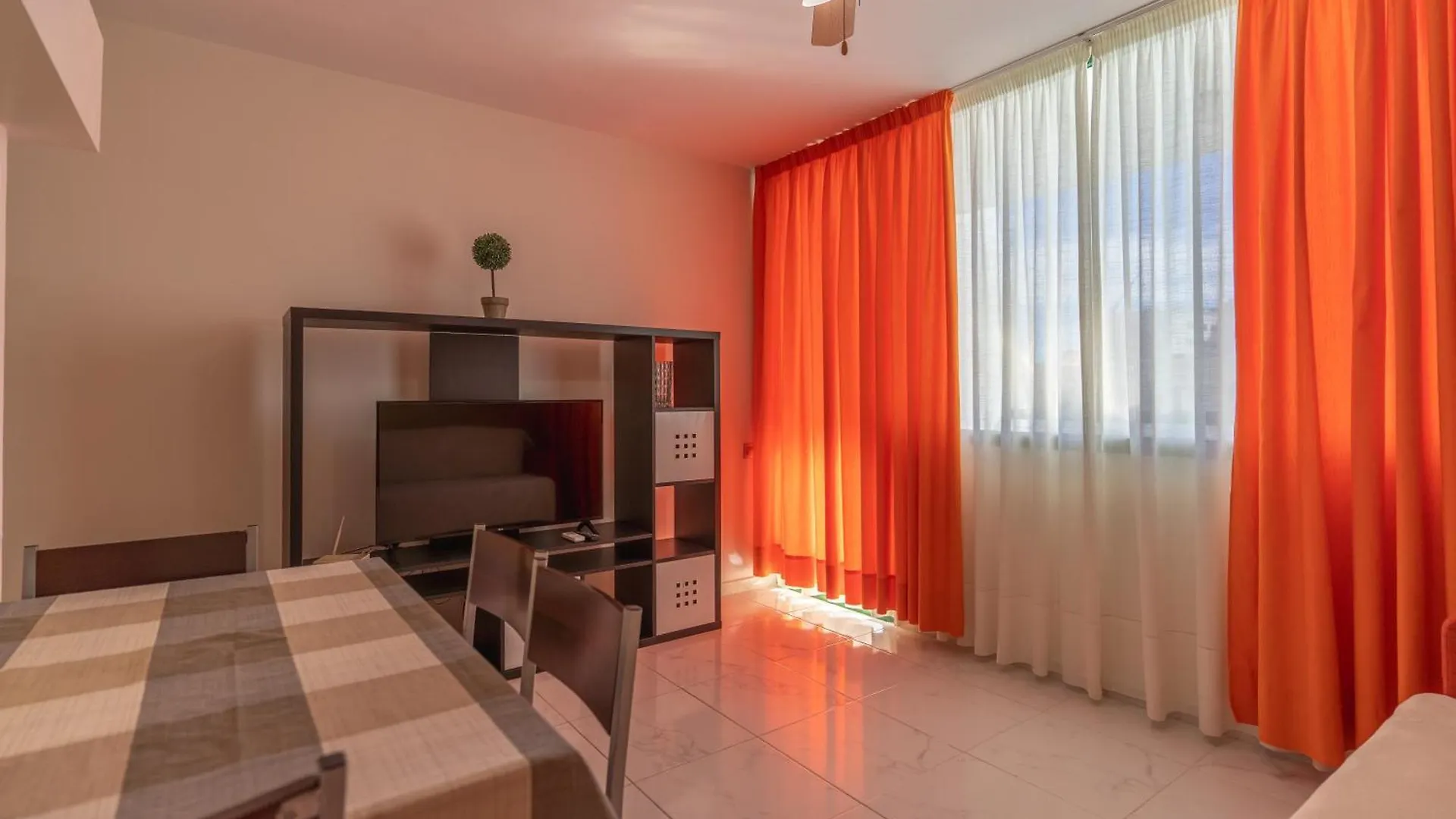 Aparthotel Optimist Tenerife Playa de las Americas